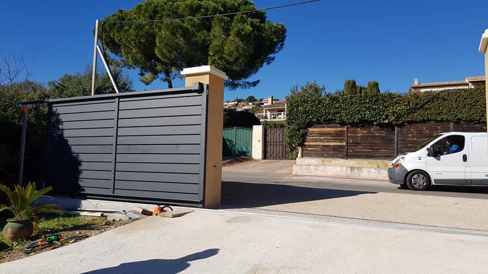 portail coulissant aluminium 2
