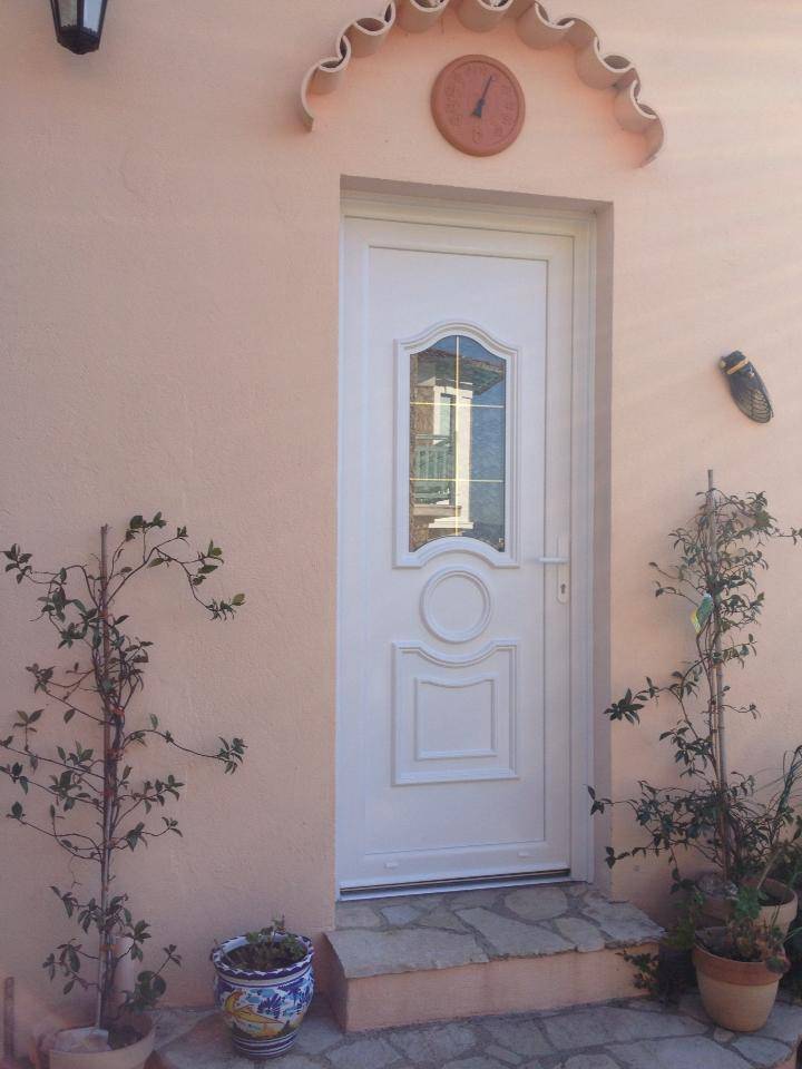porte classique pvc